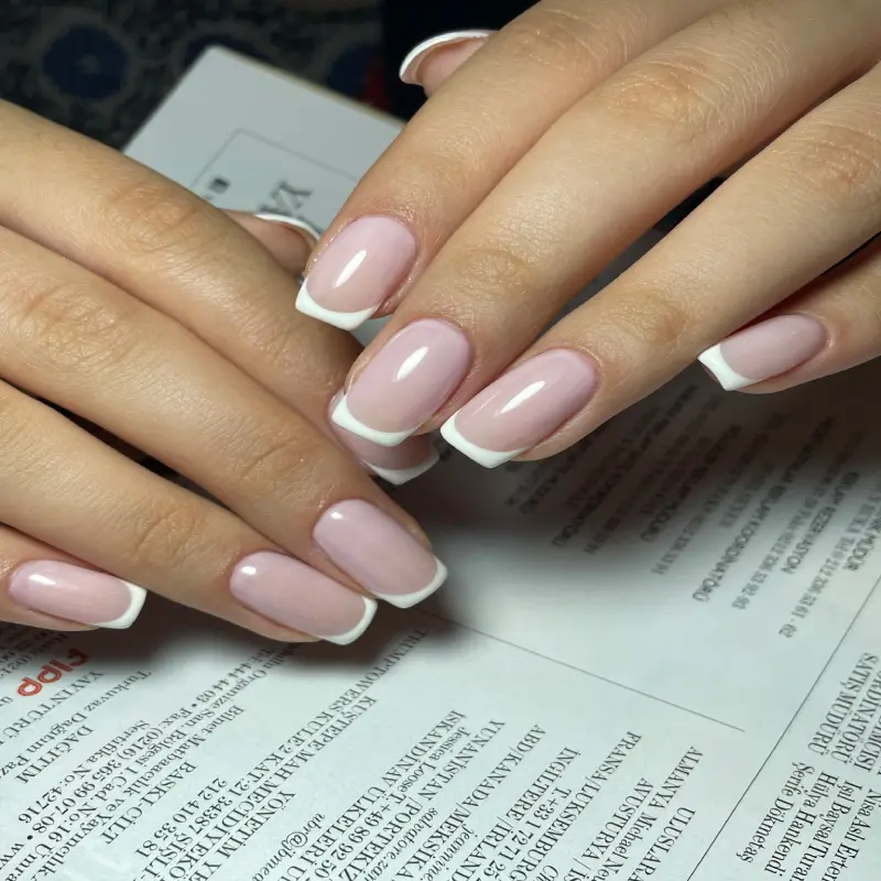 سالن زیبایی آفرید