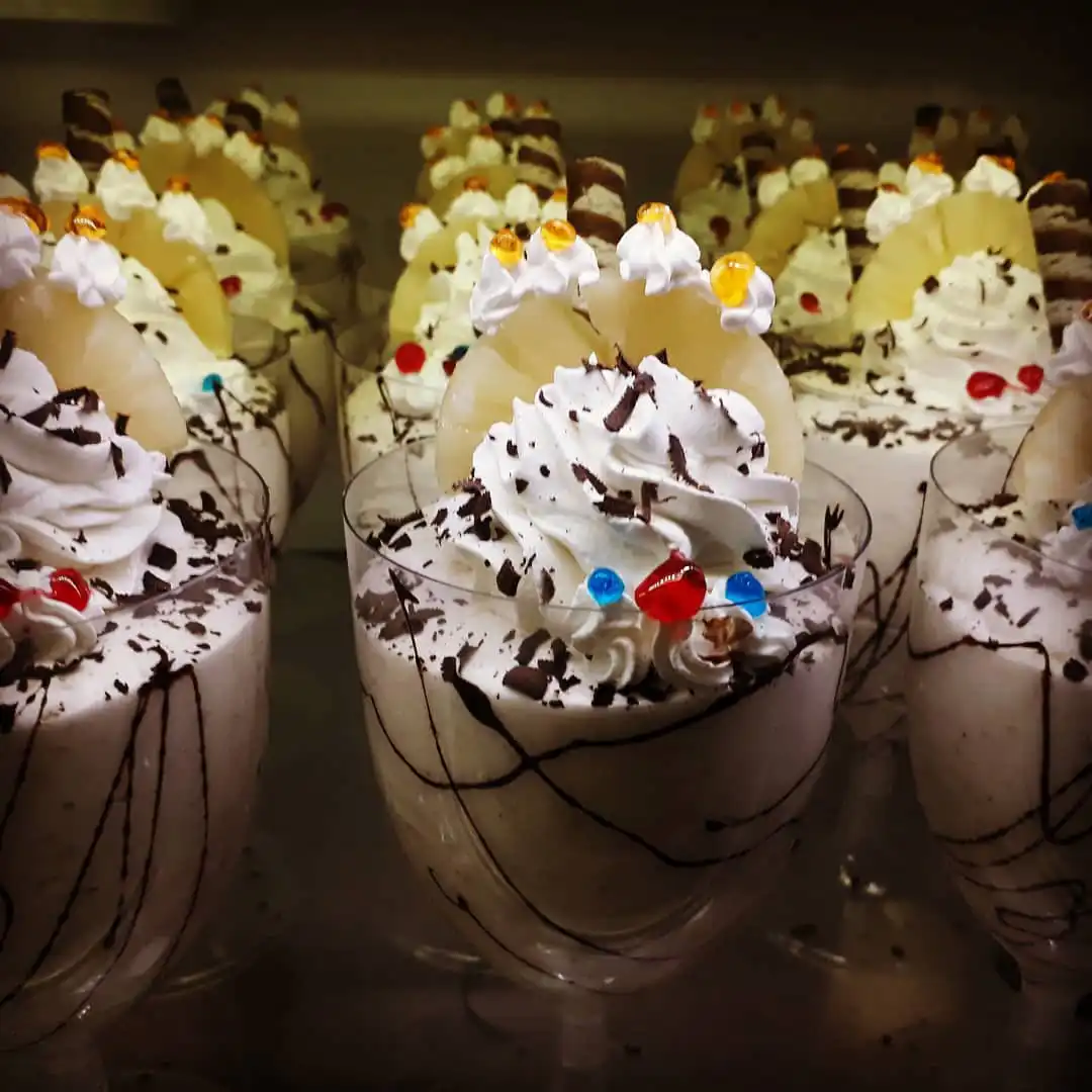 آبمیوه بستنی خوشمرام