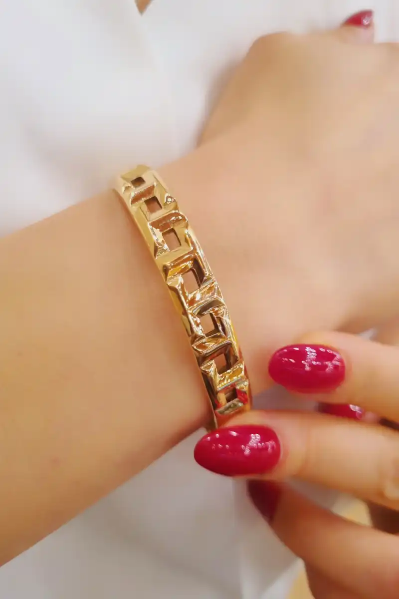 طلا کم اجرت مقصودی | طلافروشی مقصودی