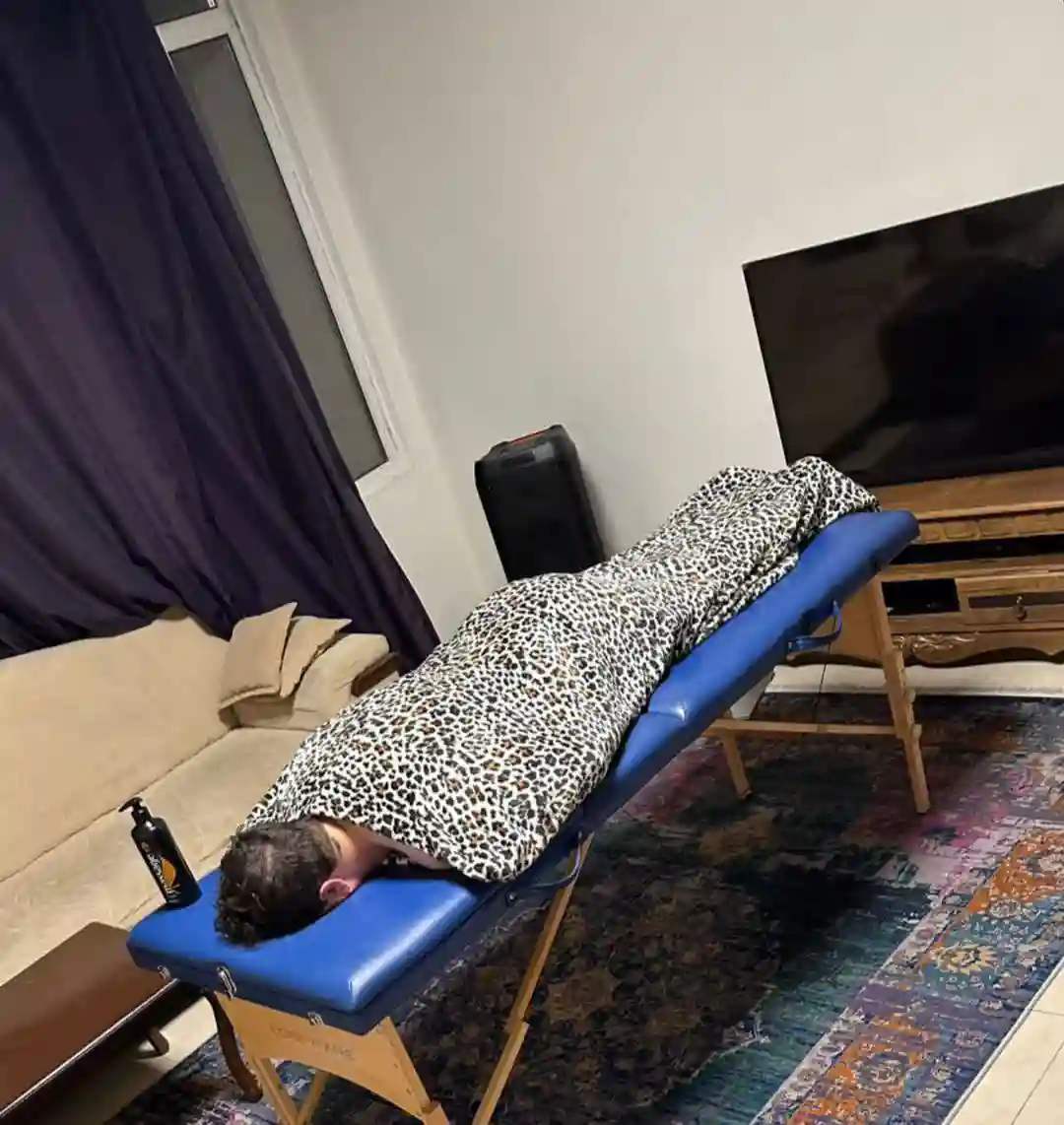 مرکز تخصصی ماساژ آراد (آقا و خانم)