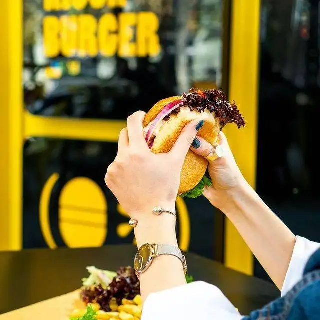 فودکورت رویال تراس