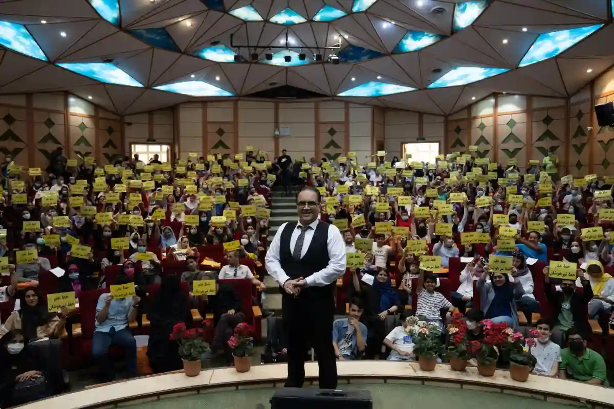  آموزشگاه تیزهوشان خط علم