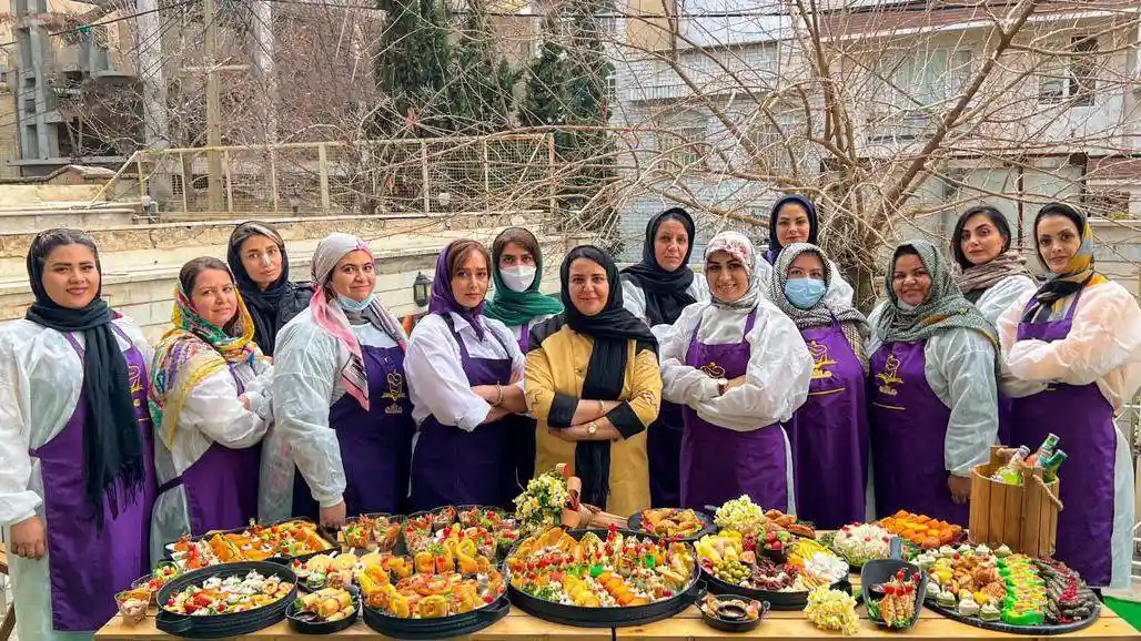  آموزشگاه آشپزی و قنادی حنانه