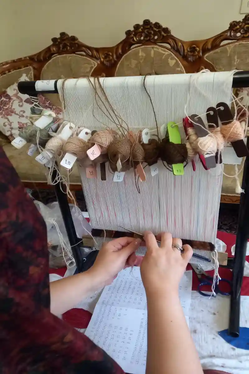  آموزشگاه قالیبافی