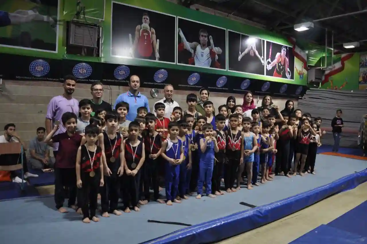 آموزش ژیمناستیک محمدزاده