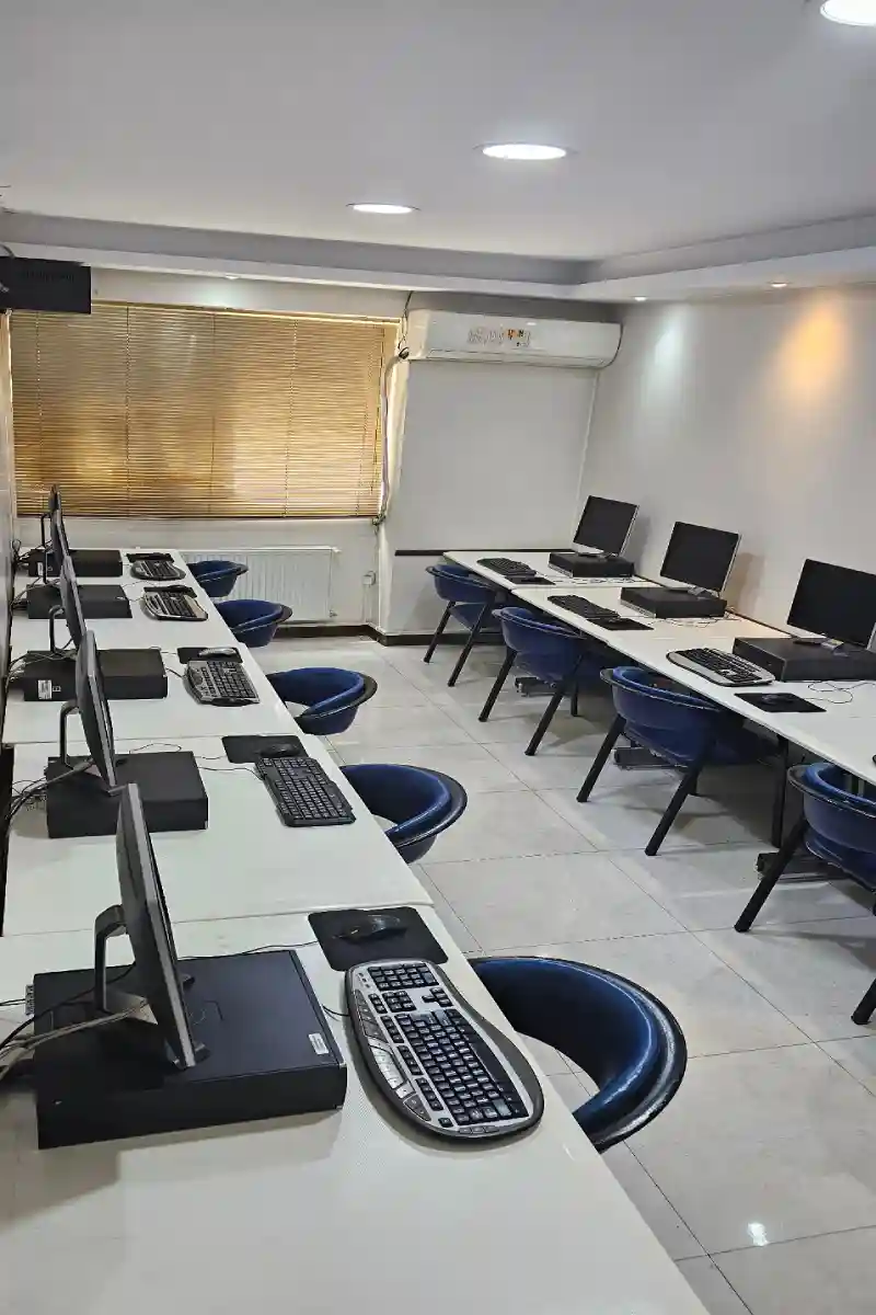 مجتمع فنی نسل نواندیش