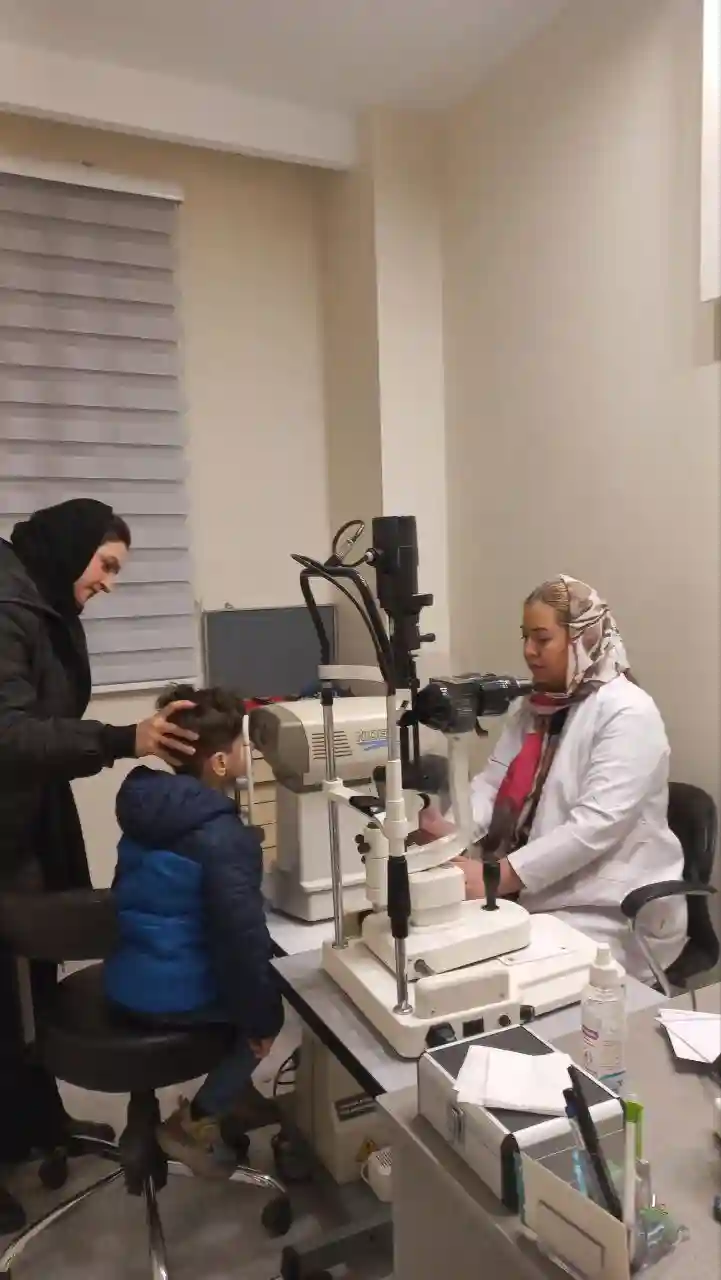 بینایی سنجی و عینک فروشی الهام شاه حسینی