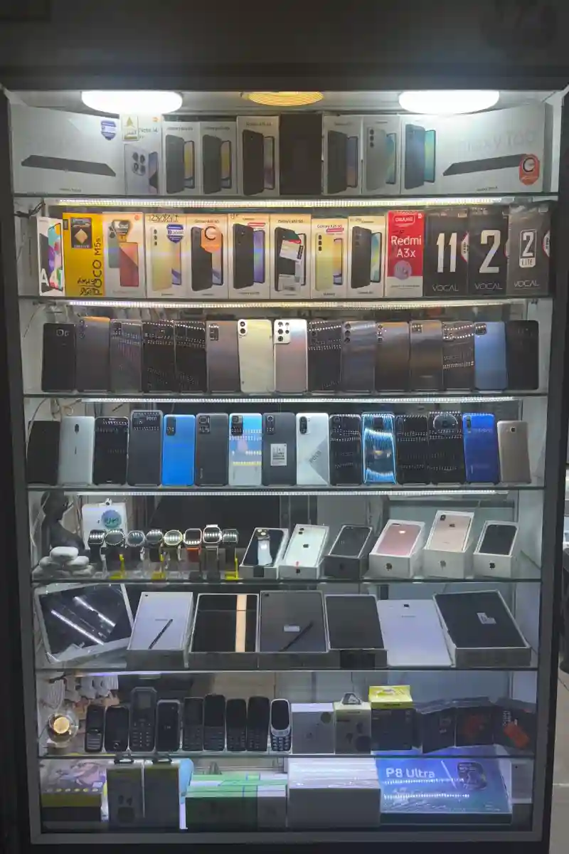 موبایل سلناتل