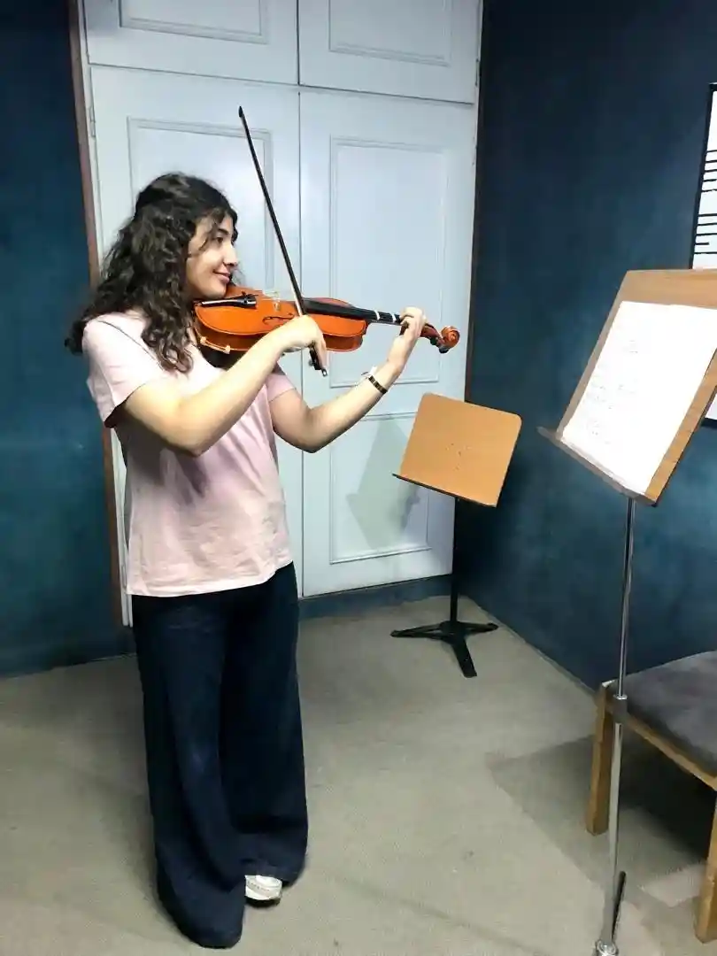 آموزشگاه موسیقی هنرآفرین