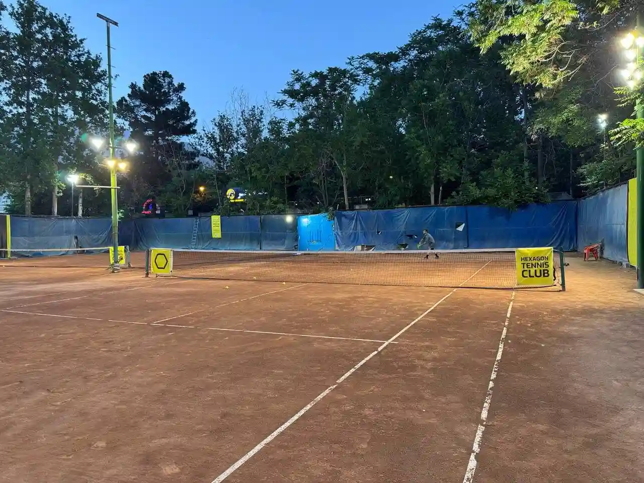 باشگاه تنیس هگزاگون