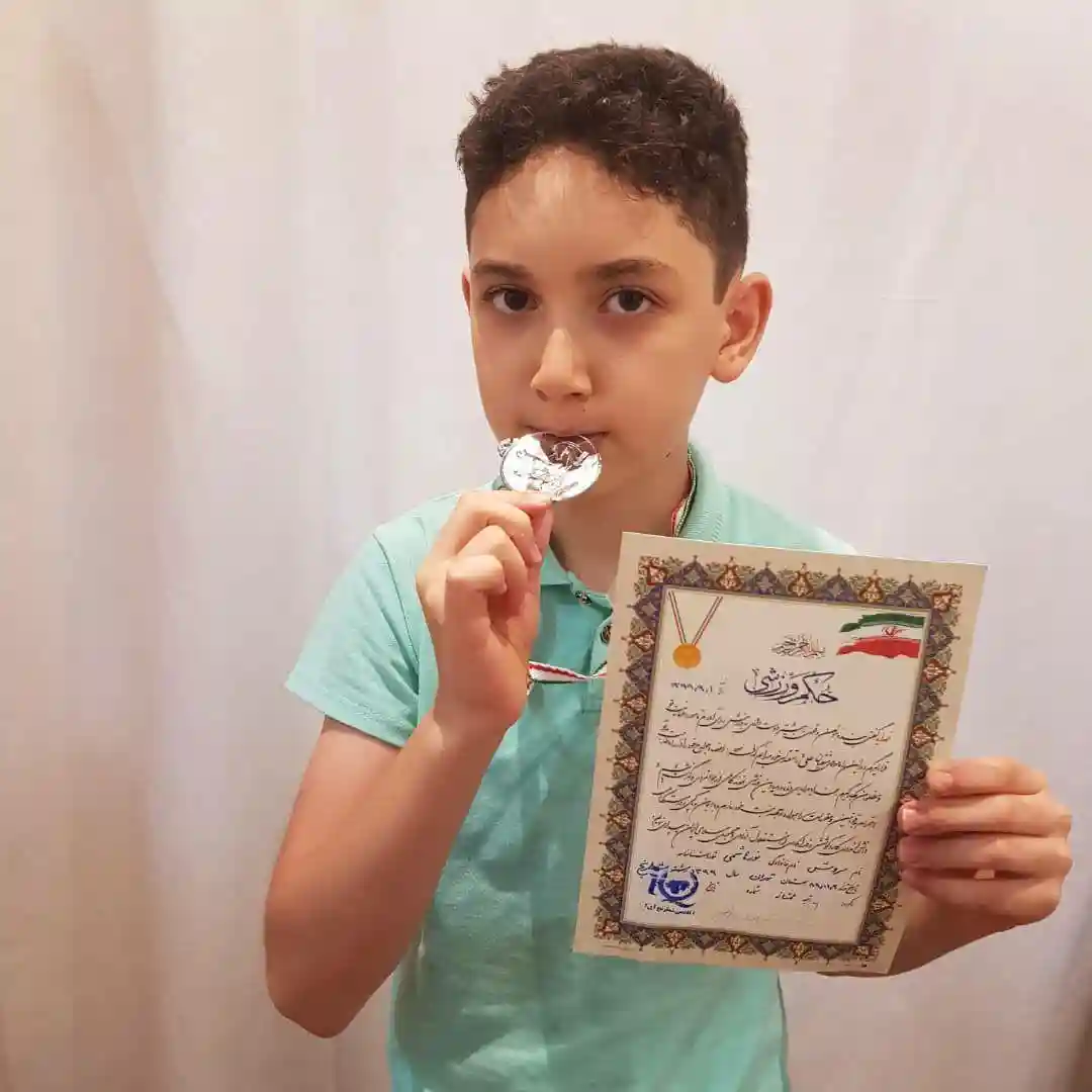 باشگاه شطرنج آی کیو