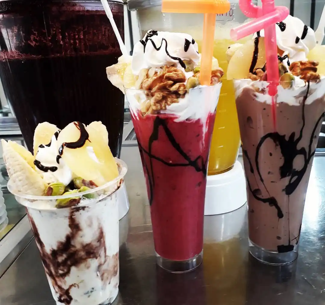 آبمیوه بستنی خوشمرام