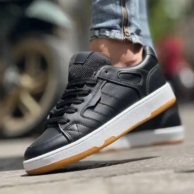 فروشگاه کفش پاتیک یوسفی