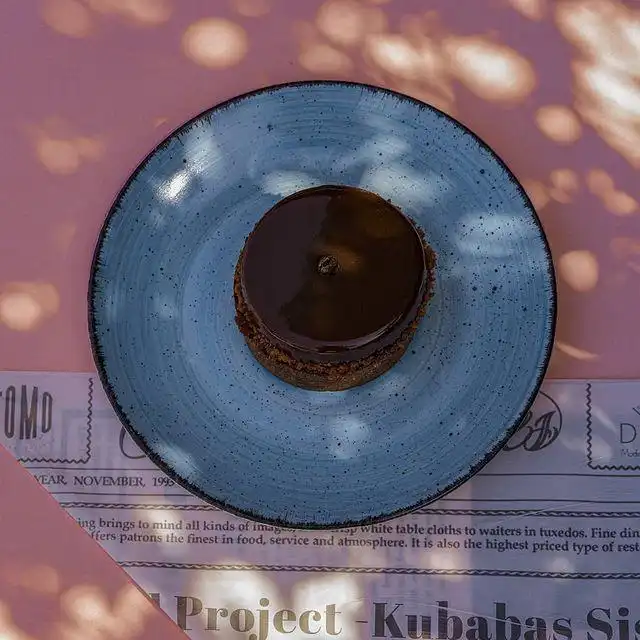  کافه رستوران تومو