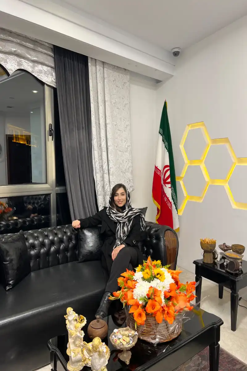 دفتر وکالت حدیث محبی(ملکی خانواده حقوقی)