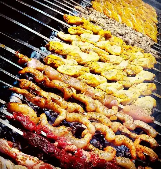 عمو امید (جگرخوانده)