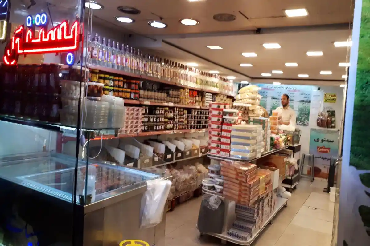 لبنیات سنتی علی لیقوانی اصل