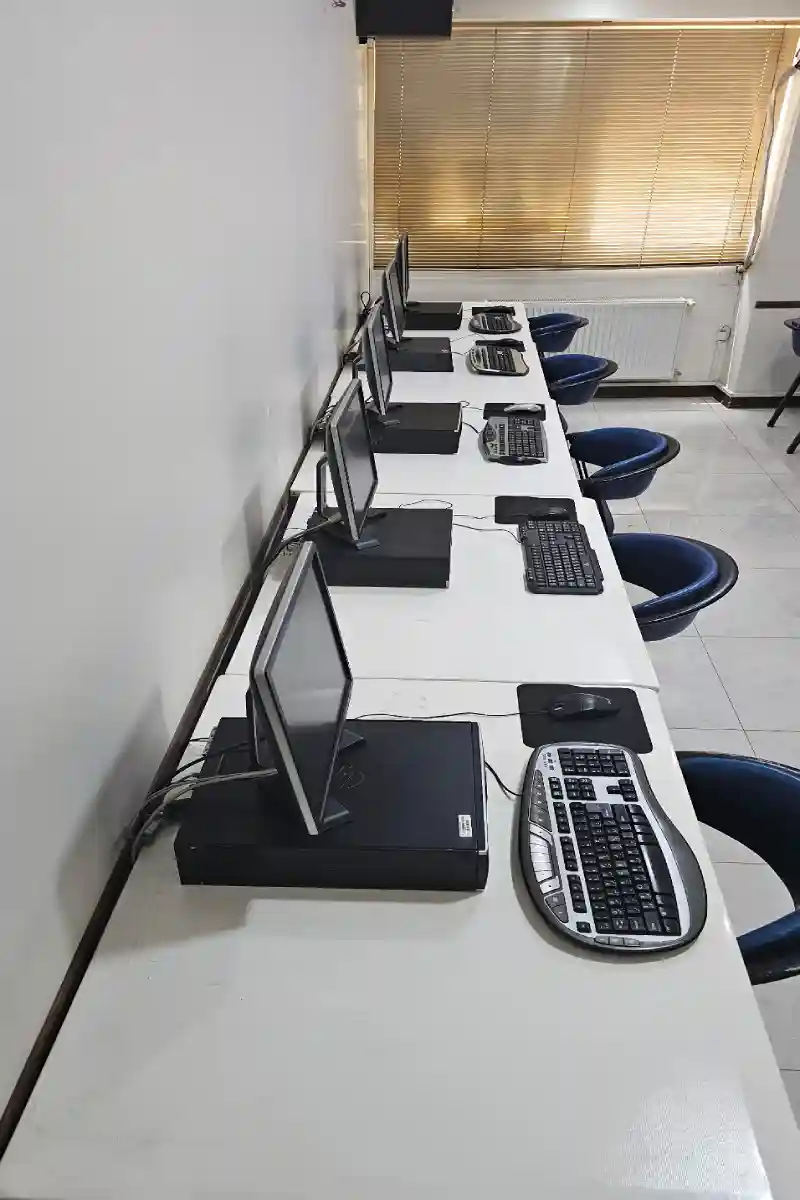 مجتمع فنی نسل نواندیش