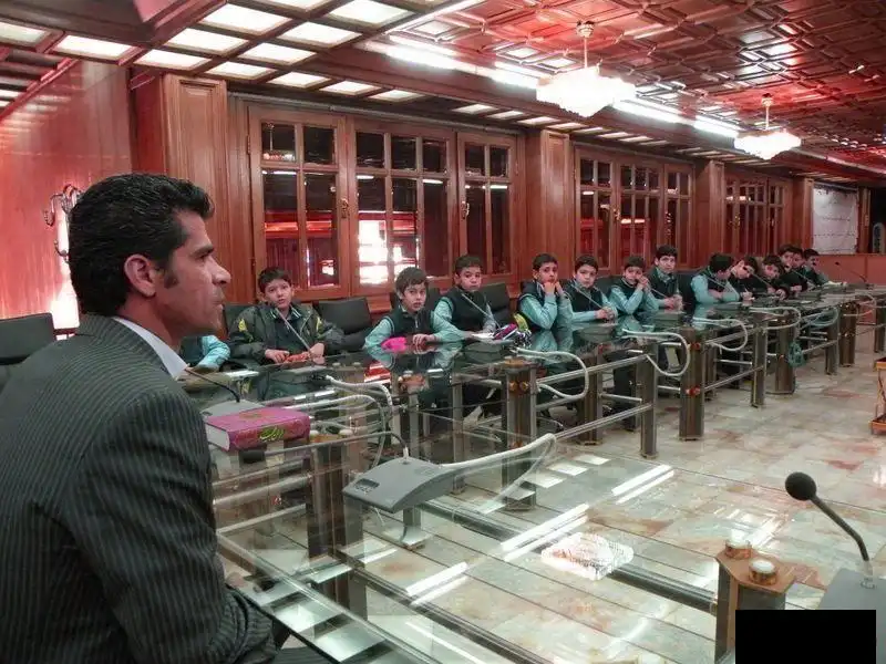 مدرسه علم و ایمان