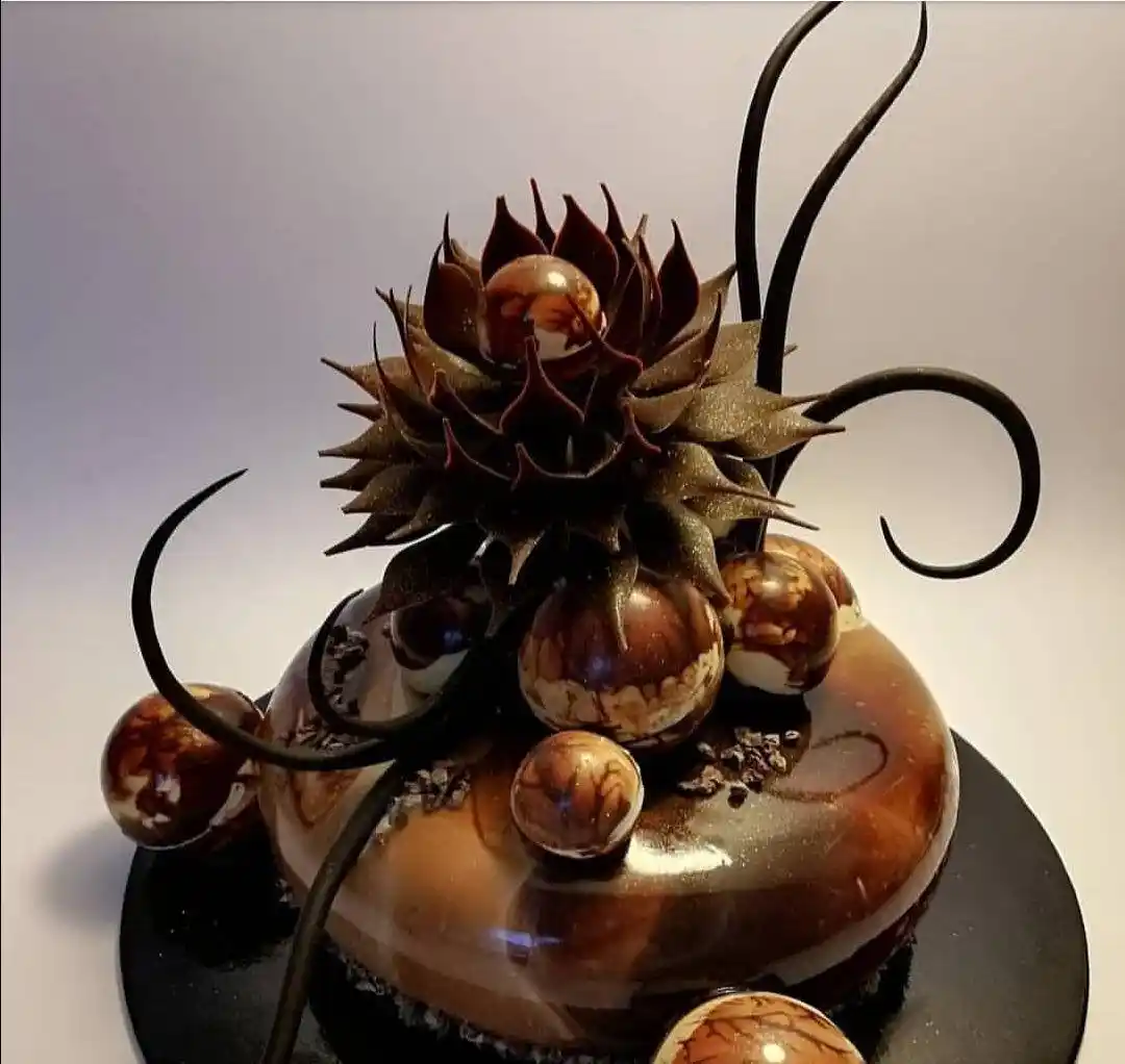 آموزشگاه فنی حرفه ای قنادی و آشپزی ژینو