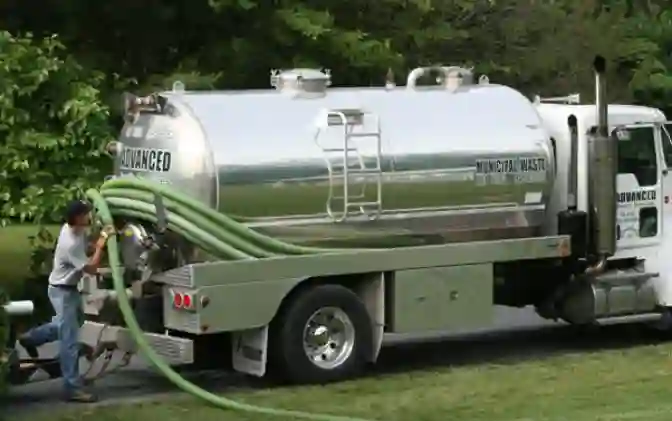 خدمات‌ تخلیه چاه ماهان