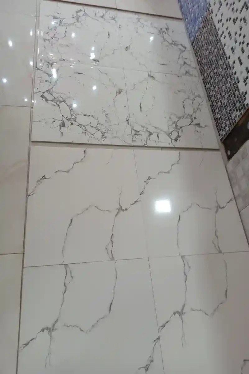 فروشگاه کاشی و سرامیک دهقانی