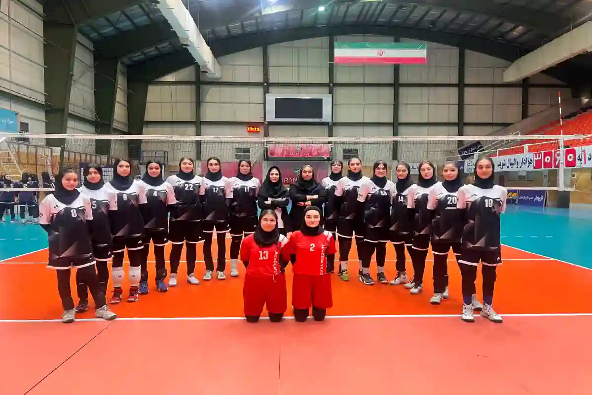 آکادمی والیبال فروغی