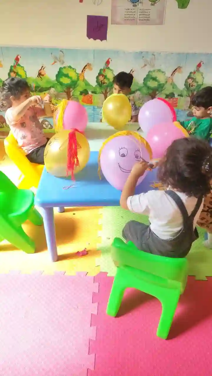 مهد کودک و پیش دبستانی بهاران