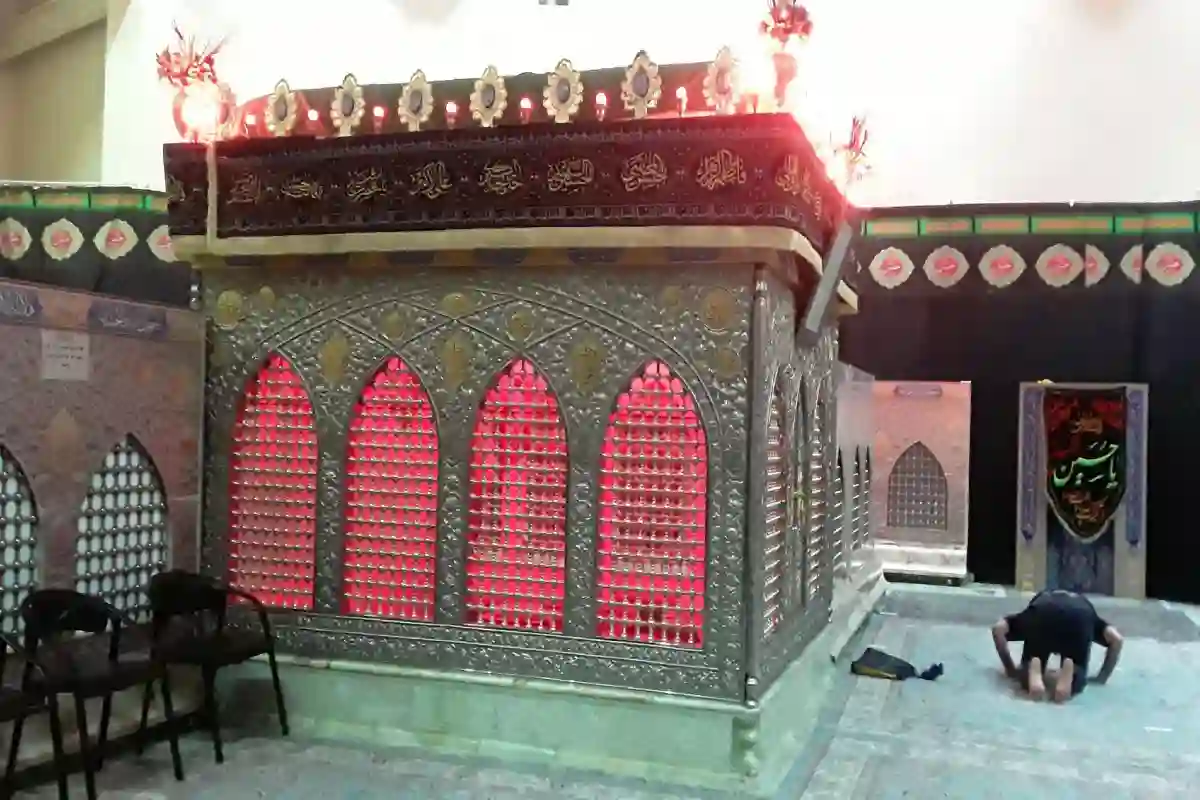 امامزاده روح الله الحسنی