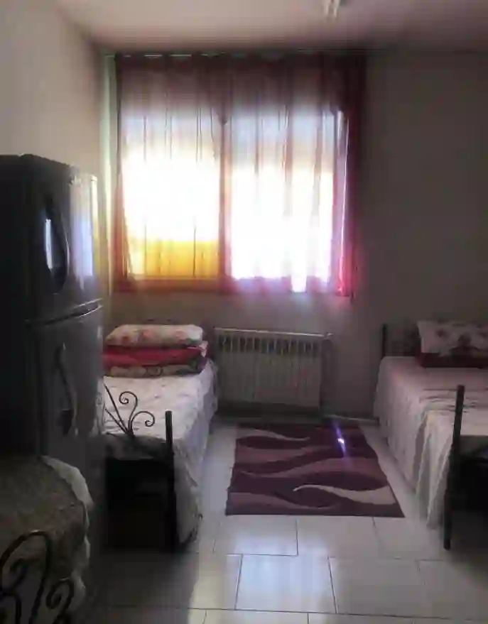 خوابگاه پانسیون اقامتگاه دخترانه شفق