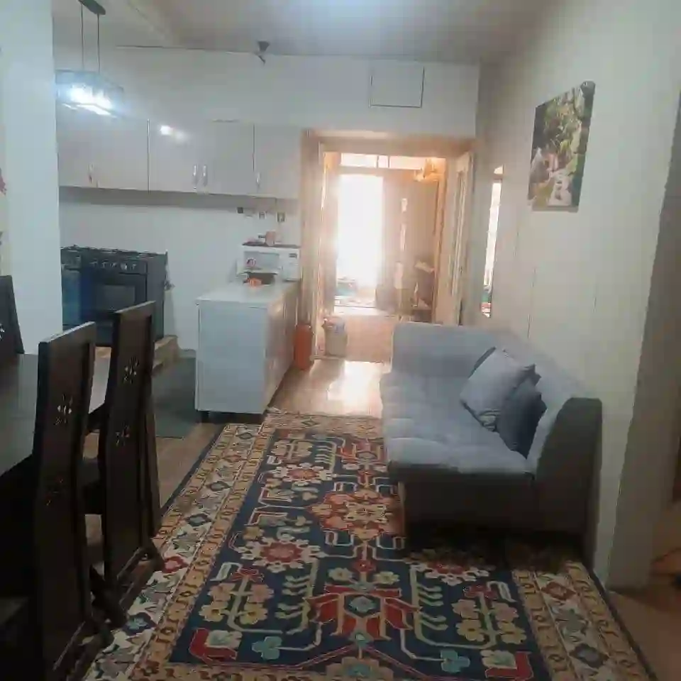 خوابگاه دخترانه بزرگمهر