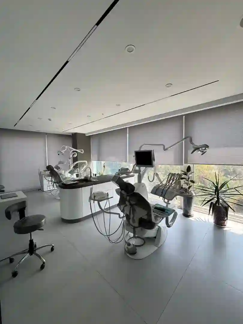 مرکز دندانپزشکی دیجیتال نویامِد