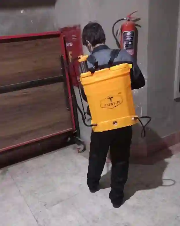 سمپاشی افق گستر مهر