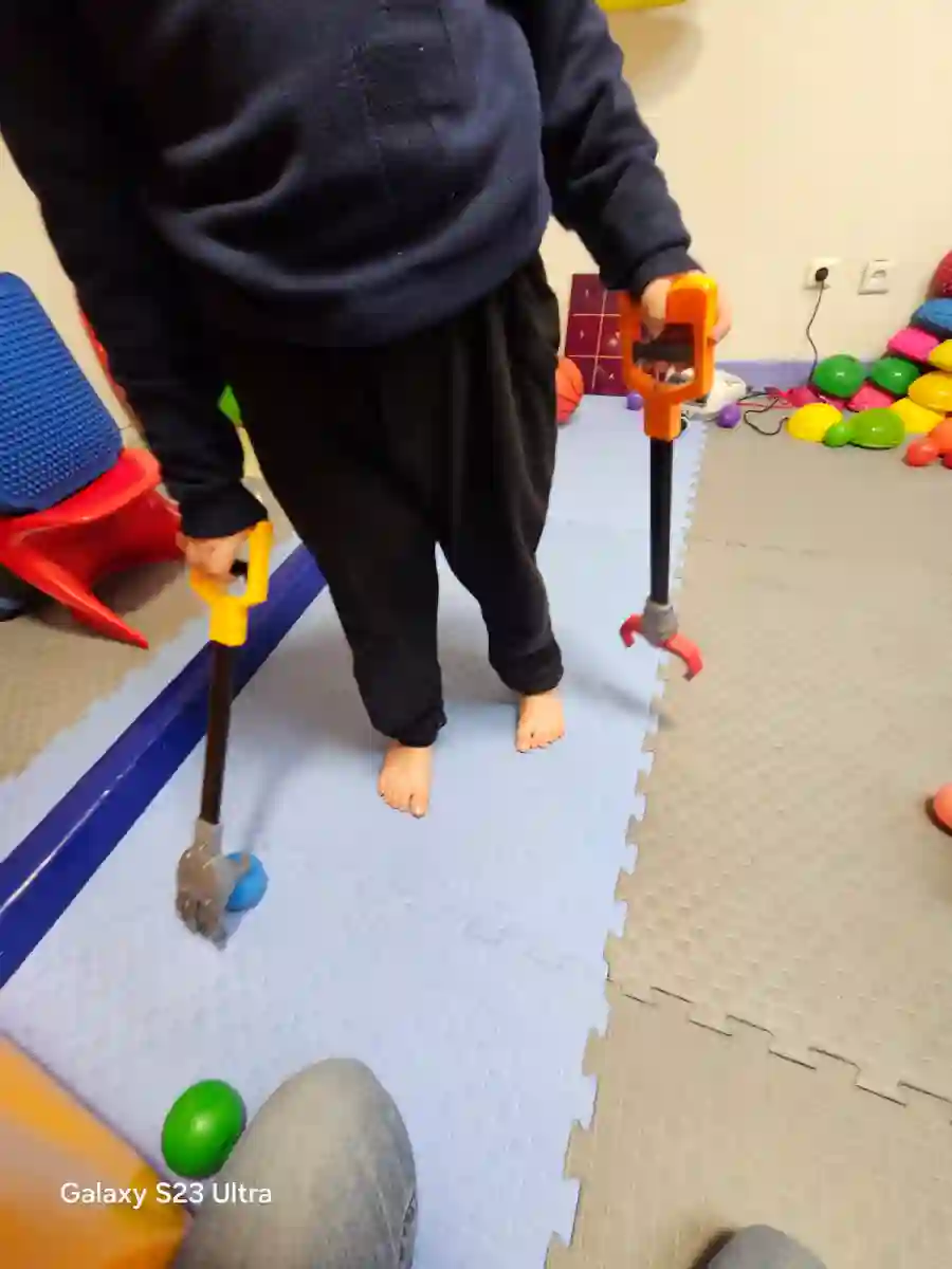 مرکز توانبخشی گفتاردرمانی کاردرمانی ژرفا