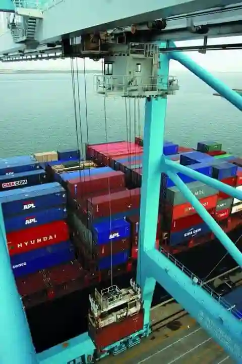 ترخیص کالا بهروزمهدی زاده هنجنی