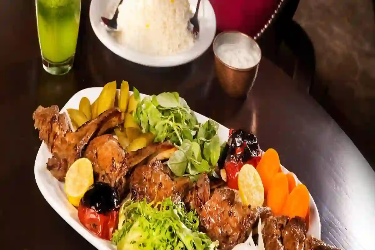  رستوران ارکیده (شعبه سعادت آباد)